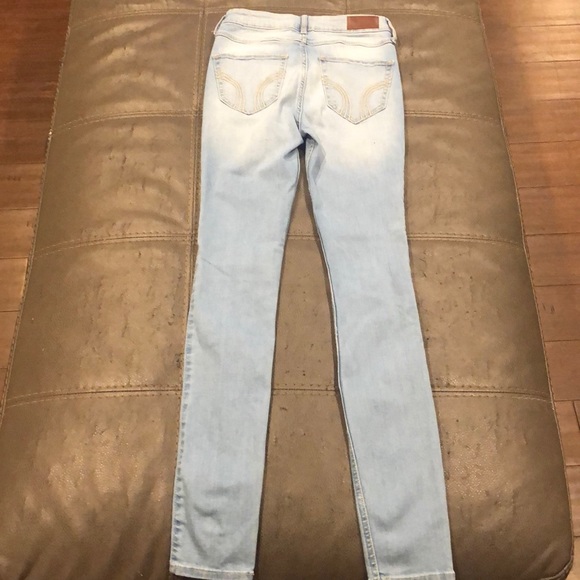 HOLLISTER - High Rise Super Skinny Jeans - Picture 7 of 7